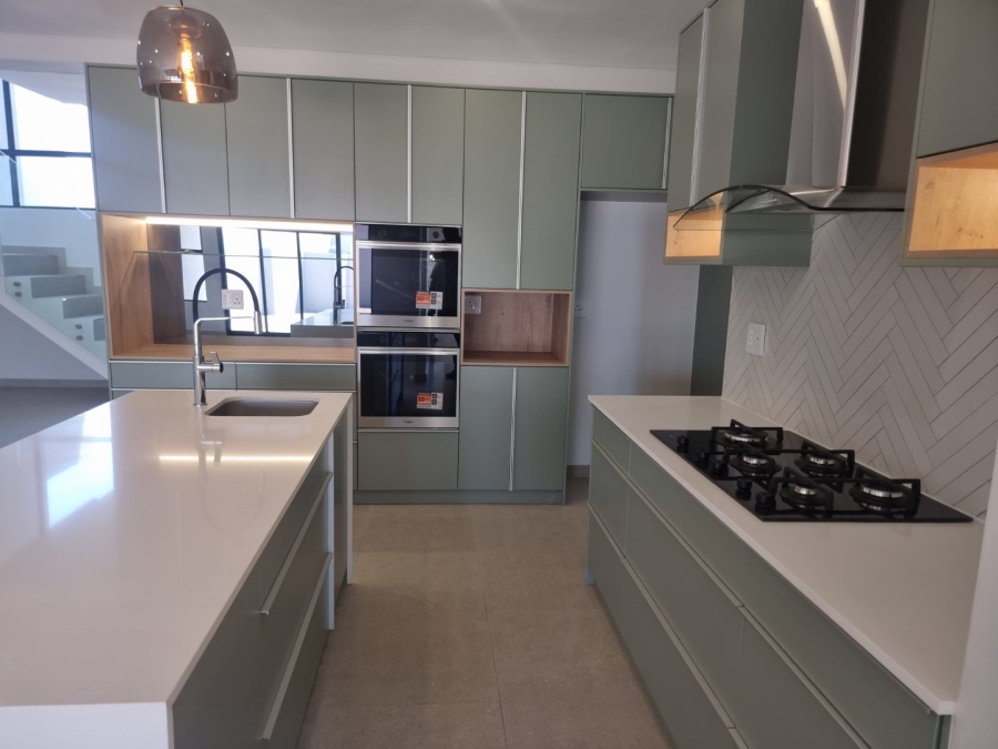 4 Bedroom Property for Sale in Sandown Western Cape